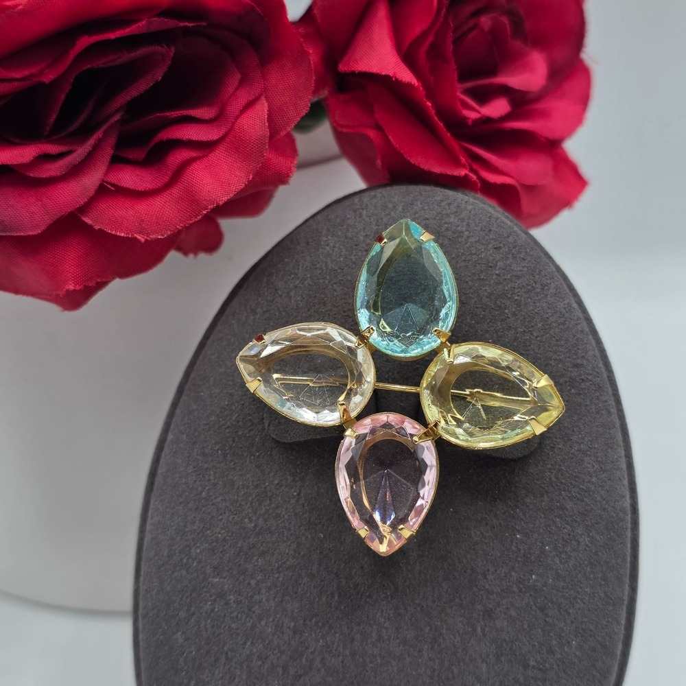 AVON Gold Tone Multi-Color Gem Flower Brooch Pin Estate Jewelry Glam Wedding